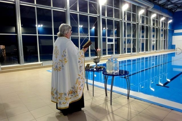 На Крещение в Челябинске освятят бассейн