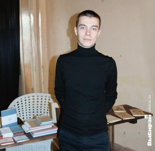 Иван, 26 лет, предприниматель: «С 2012 создаю блокноты. У нас собственное производство в Красноярске. Недавно запустили капсульную линейку дамских аксессуаров из кожи».