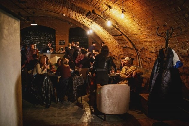 Омские открытия: как «Выбирай» тестил «Модную рюмочную»