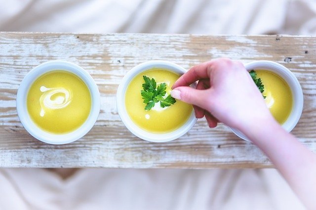 Холодные супы для жаркого лета: рецепты шеф-поваров красноярских ресторанов 