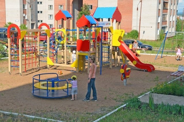 Стал известен список дворов Уфы, где построят новые детские площадки