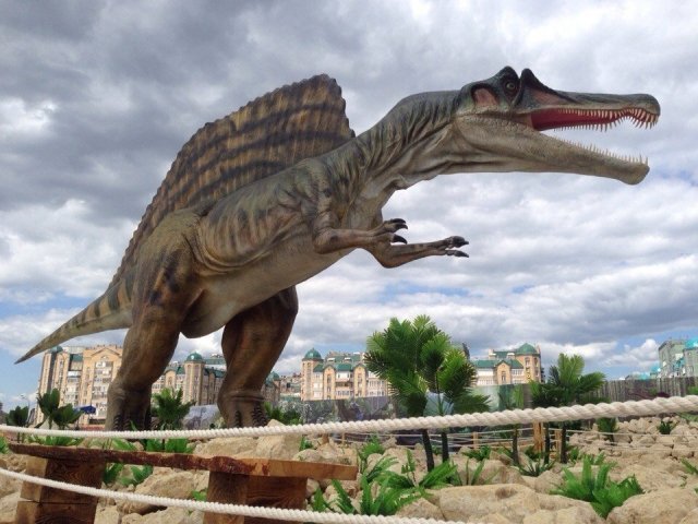 «Юркин парк. Казань Арена» – самый большой парк динозавров в России