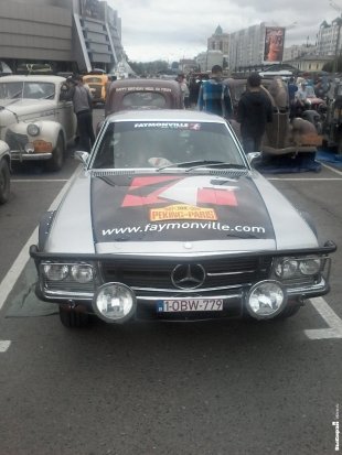 Участники ралли «Пекин – Париж» порадовали жителей Казани показом раритетных авто