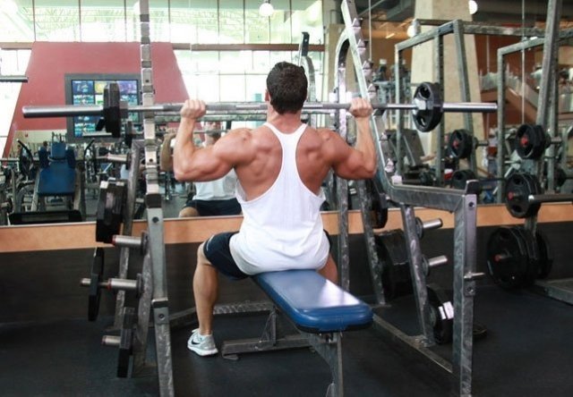 Тюменцы смогут бесплатно позаниматься в тренажерке