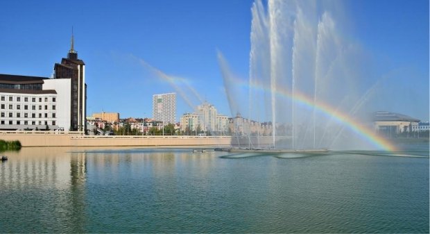 В Казани заработал самый большой фонтан