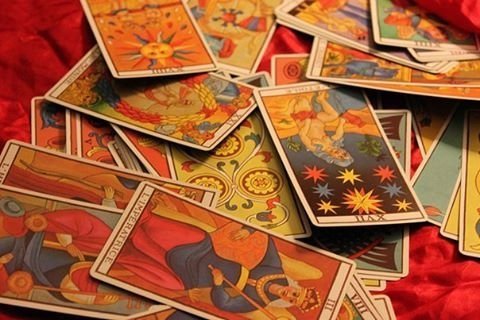 Можно ли верить гадалкам на картах Можно ли верить гадалкам на картах