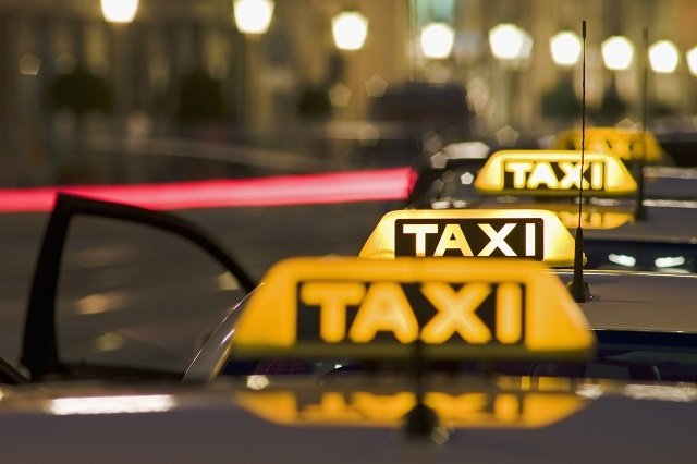 5 служб такси Тольятти, где можно заказать машину онлайн