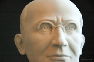 Вслед за бюстом Сталина в Сургуте может появиться бюст Берии