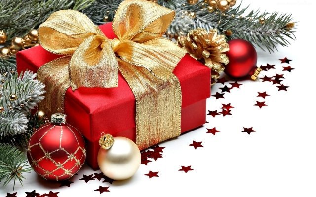 Пять магазинов Сургута, где можно купить идеальные подарки к новому году 