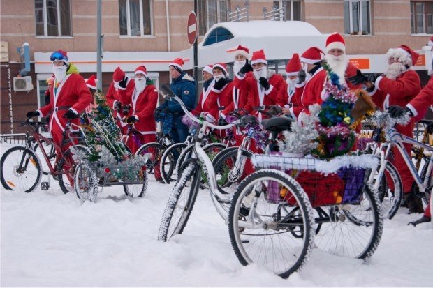 В Казани пройдет велопарад Дедов Морозов