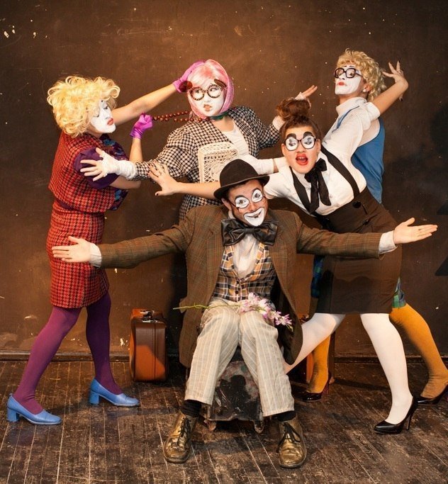 Театр клоунады De Bufo покажет новогоднее представление для детей