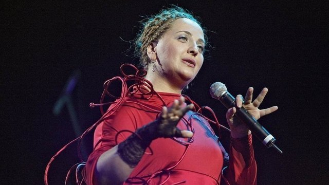 Неподражаемая Нино Катамадзе споет для тюменских поклонников на сцене "Нефтяника"