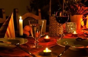 Дарим романтический ужин и тёплую ночь