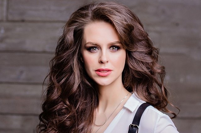 В Тольятти споет певица и актриса, известная по сериалам  «Татьянин день», «Бандитский Петербург» и др.