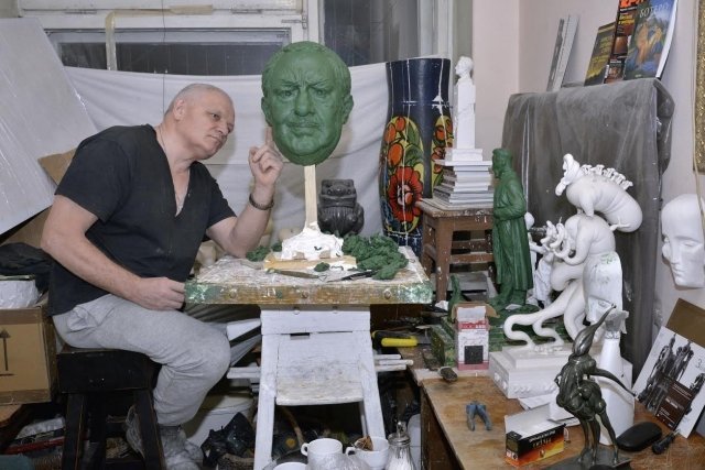 В день рождения Эрнста Неизвестного в Екатеринбурге установят мемориальную доску