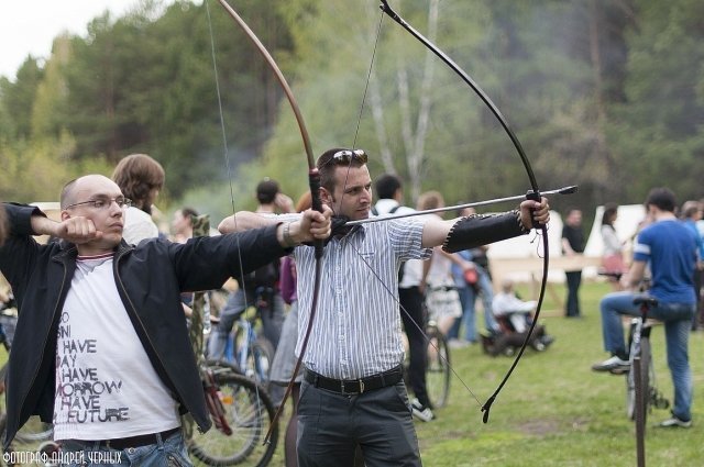 Тюменцев научат стрелять из лука и делать доспехи на фестивале средневековой культуры