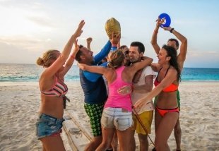 7 нескучных летних лагерей для взрослых