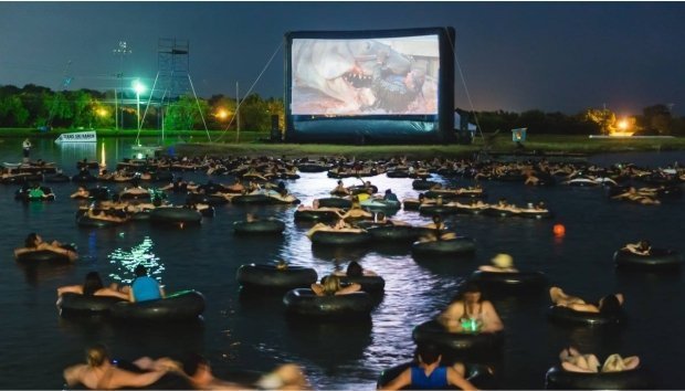 Летом в Казани появится кинотеатр на воде