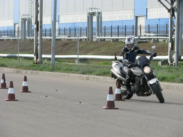 Мы с друзьями не один день ездим на мотоциклах, нам нравится это занятие, и мы бы очень хотели, чтобы как можно больше людей приобщалось к мотокультуре!