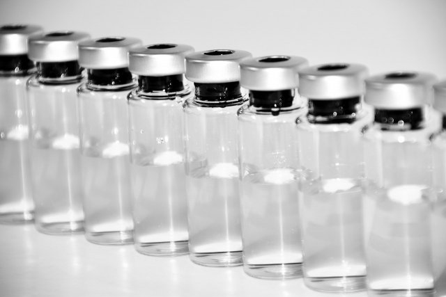 В челябинских ТРК будут ставить бесплатные прививки от гриппа