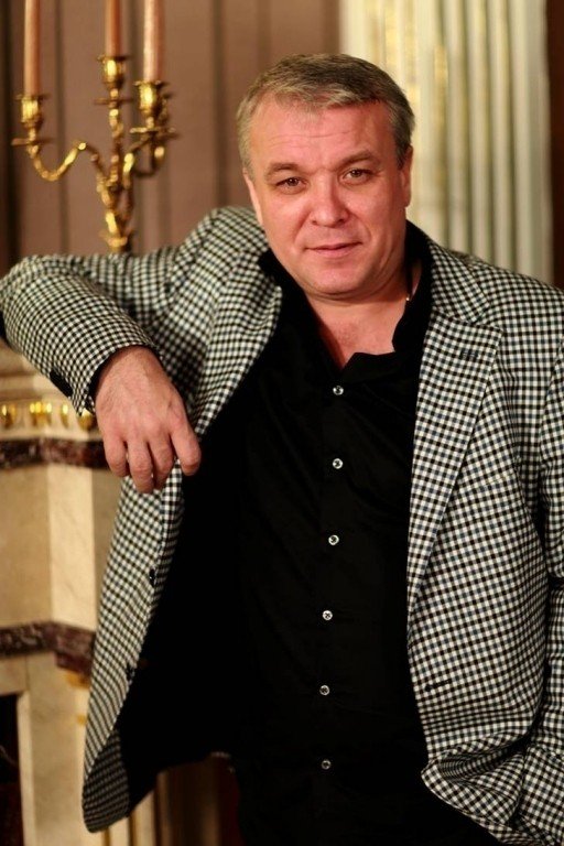Александр Дюмин