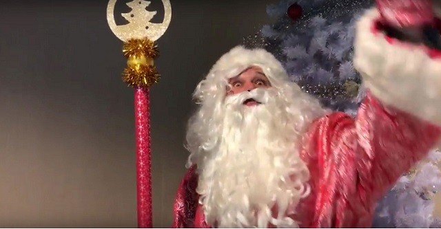 Дед Мороз принял вызов на баттл от Санта Клауса!