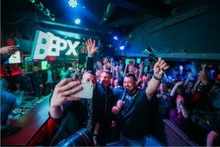Сергей Жуков открывает «Руки Вверх Бар» в Казани