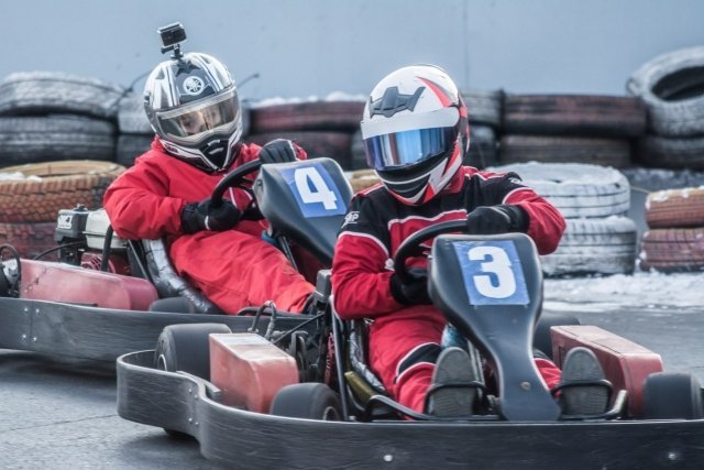 Экстремальные зимние соревнования по картингу: KART-START