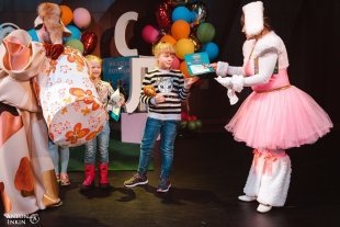 В ДИ "Нефтяник" в Сургуте прошла первая программа для детей "КиноLIVE"/ФОТОГАЛЕРЕЯ