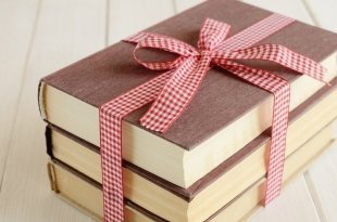Тюменцев призывают дарить книги