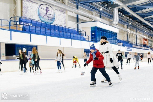 В Челябинске можно будет покататься на коньках с чемпионкой мира и выиграть крутые подарки
