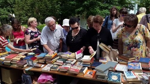 Книга-фест