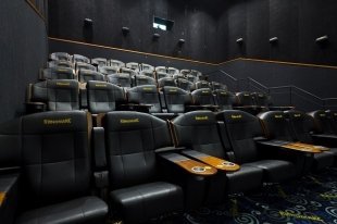 Оставляй отзывы на vibirai.ru и ходи в «Киномакс» бесплатно!