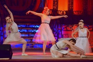 Школьники Кургана смогут поставить театрализованное представление для краснодипломников КГУ
