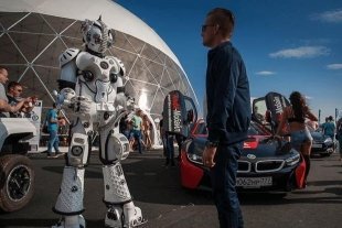 На фестивале Alfa Future People 2018 гостей ждет 5 технологических зон