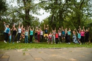 Тренировка команды Komuza перед стартом Reebok - Cтань человеком