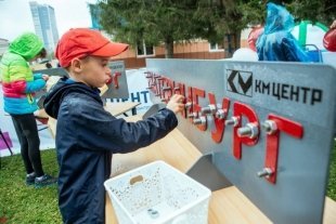 В ЕЦПКиО появится гигантский футбольный мяч из оконных конструкций