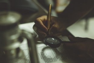Челябинская библиотека имени Пушкина запускает детективный квест. Принять участие может любой желающий!