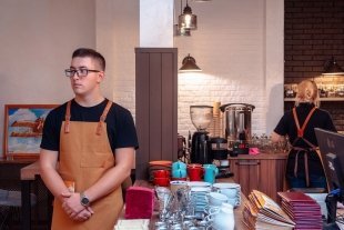 Новости: Новая «большая» литературная кофейня «Чашка» открылась на 10 лет Октября в Ижевске