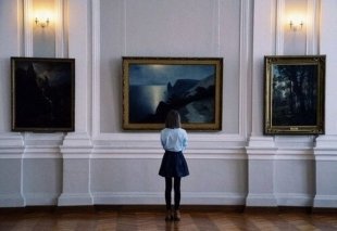 В библиотеке откроется выставка "Под теплым солнцем"
