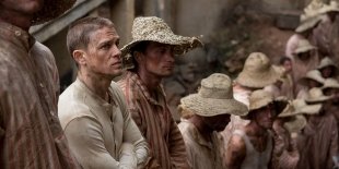 В прокат выходит «Мотылёк» — ремейк оскароносного фильма 1973 года