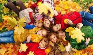 Куда отправить ребенка на осенние каникулы