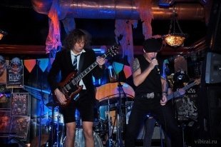 Let the be rock!