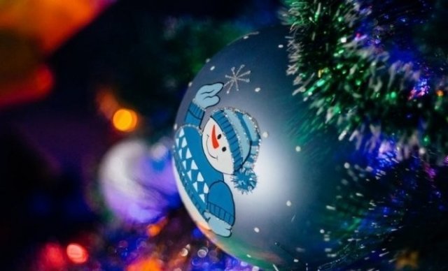 Розыгрыш билетов на новогоднее детское шоу «Синий трактор Деда Мороза»