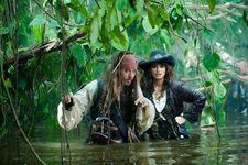 Пираты Карибского моря: На странных берегах (Pirates of the Caribbean: On Stranger Tides)