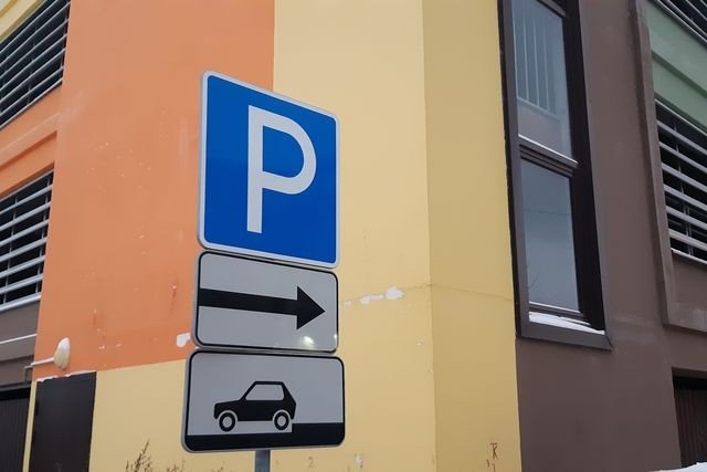 Опубликован график работы платных парковок в Казани