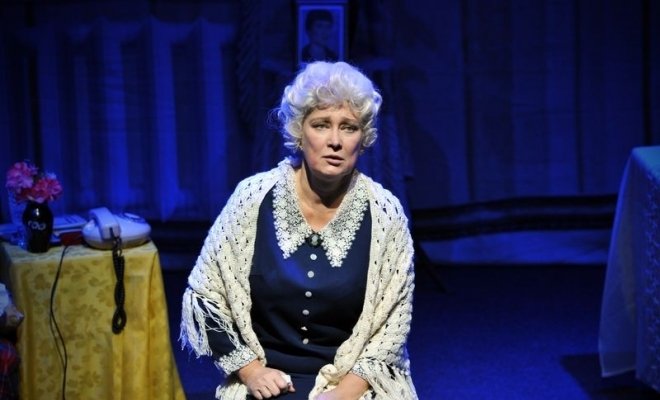 Одинокая насмешница