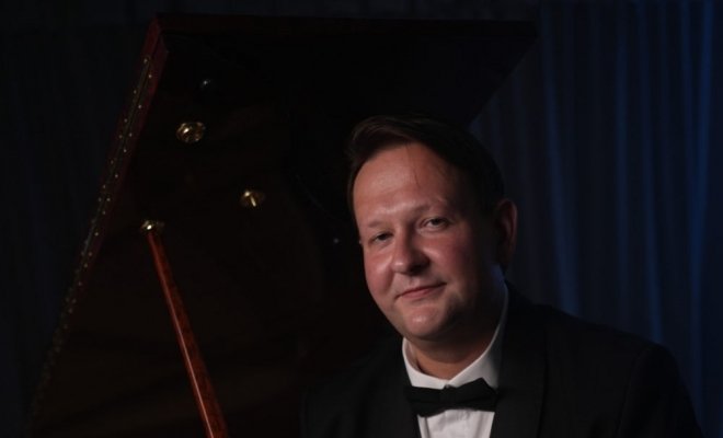 Романтическое фортепиано