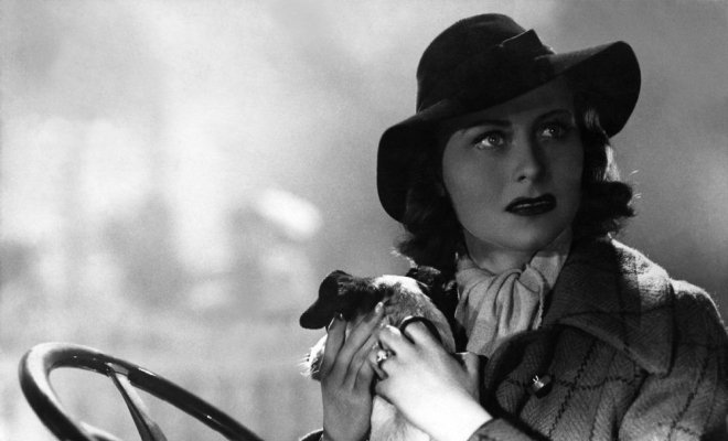 Набережная туманов