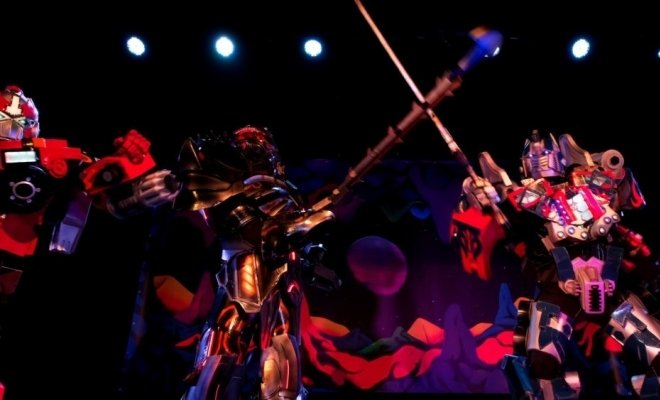 Шоу трансформеров на планете пузырей